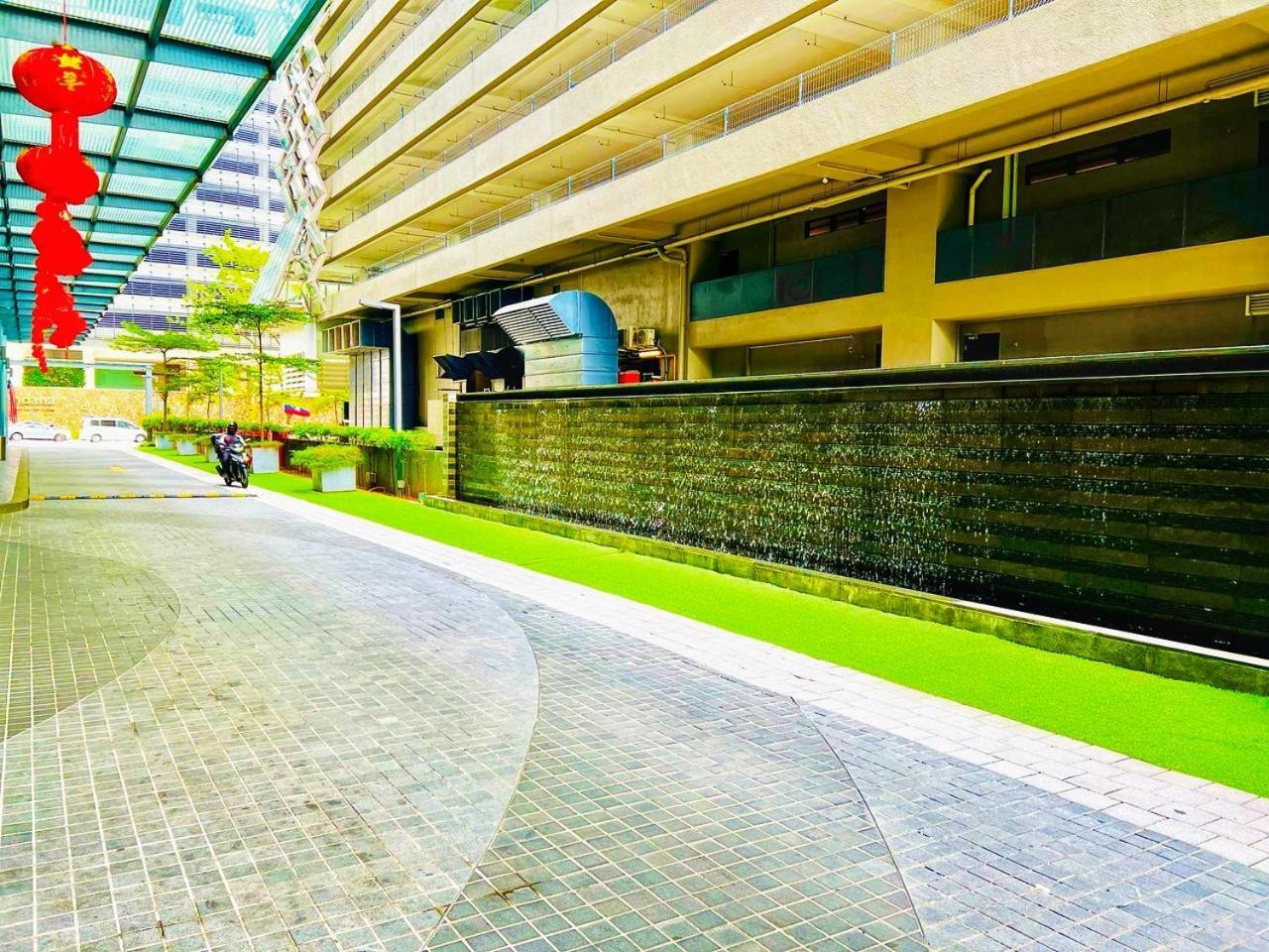 Summer Suite Klcc By Citybox Kuala Lumpur Exteriör bild